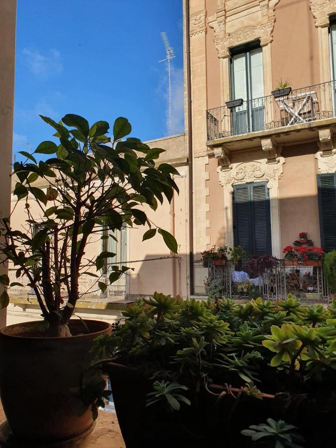 B&B Piazzetta Verdi Лечче Экстерьер фото